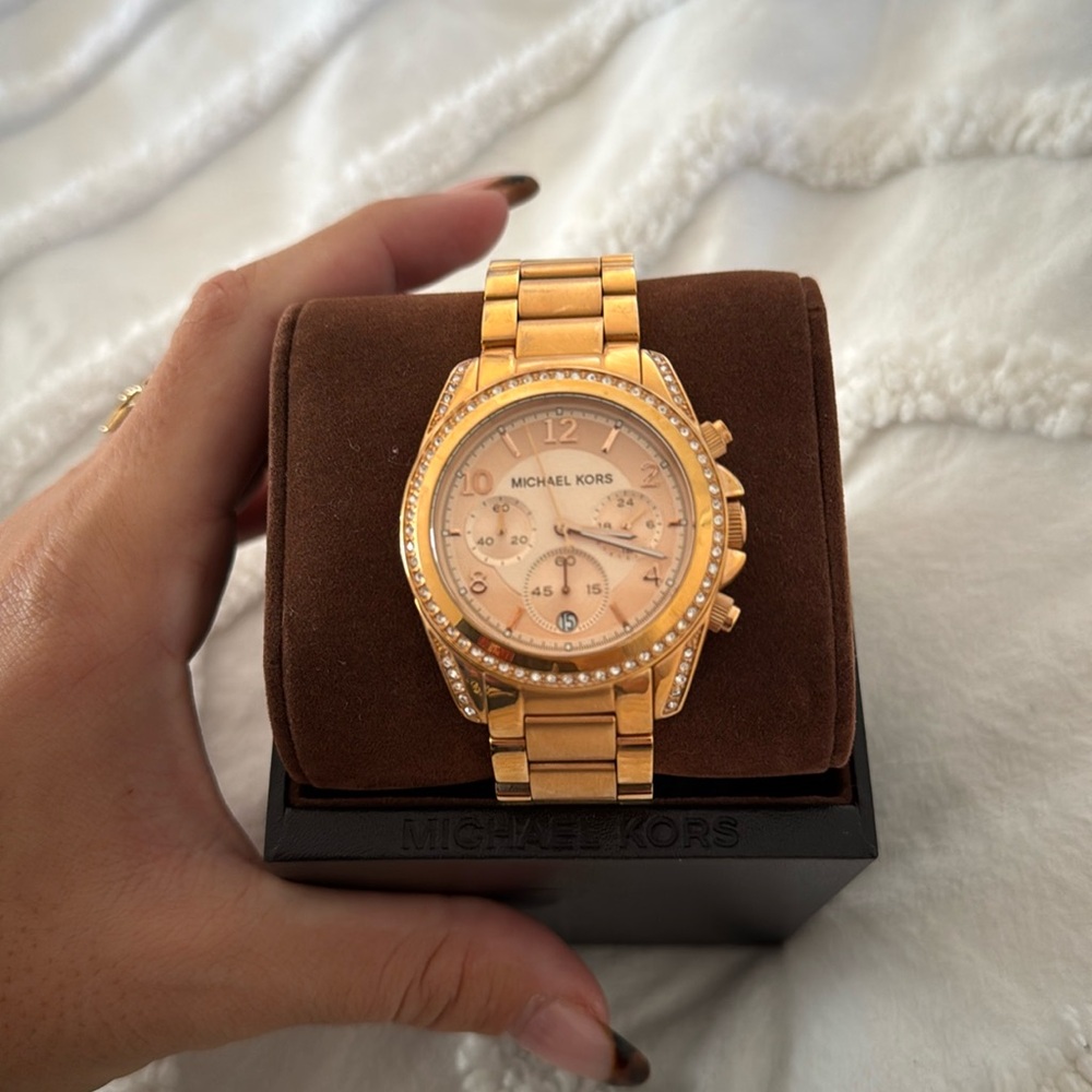 Michael Kors rose gold watch